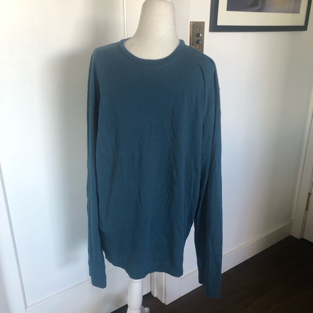 Velvet Men’s Long Sleeve Tee in Blue Sz XL #0341